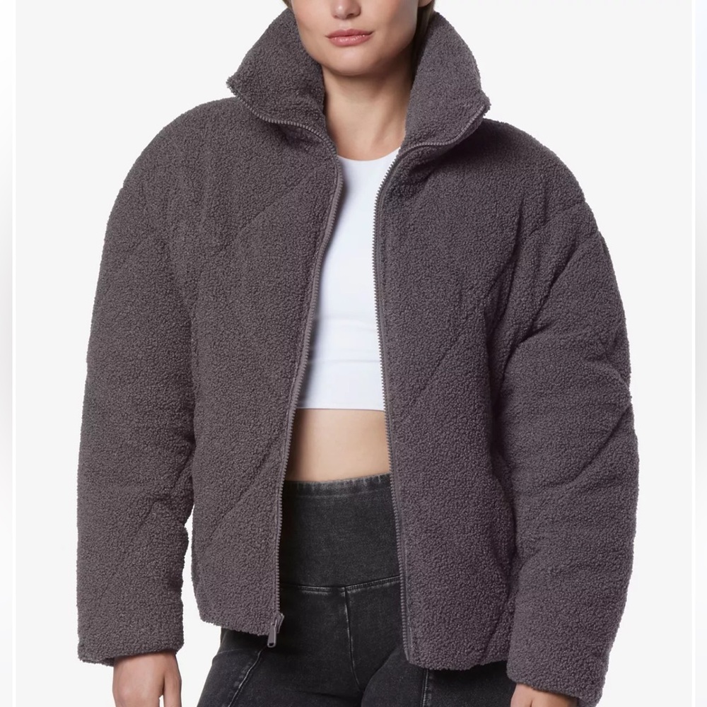 Andrew Marc Sport Women's Faux Poodle Fur Diamond Quilted Puffer Jacket-Size:2X - Picture 2 of 13